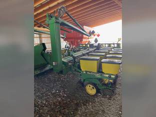 1995 John Deere 7200