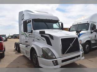 2012 Volvo VNL64T670