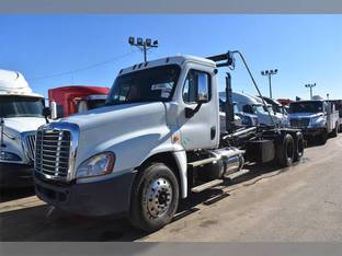 2016 Freightliner CASCADIA 125