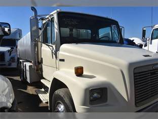 1999 Freightliner FL70