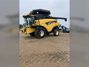 2003 New Holland CR960