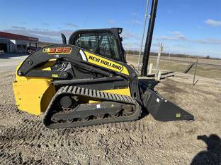 2021 New Holland C332