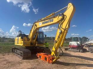 2018 Komatsu PC240 LC-11