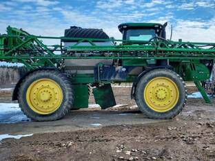 2018 John Deere R4045