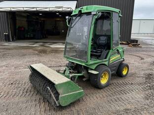 2018 John Deere 1580