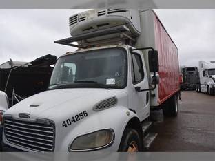 2004 Freightliner BUSINESS CLASS M2 106