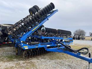 2023 Landoll 877-40