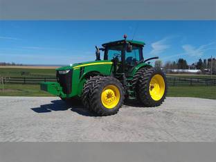 2015 John Deere 8370R