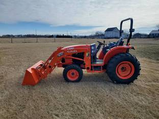 2023 Kubota L4060HST-LE
