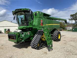 2022 John Deere S790
