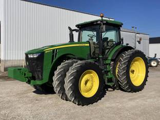 2014 John Deere 8320R