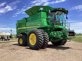 2022 John Deere S780