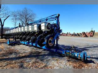 2008 Kinze 3600