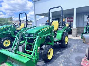 2023 John Deere 2032R