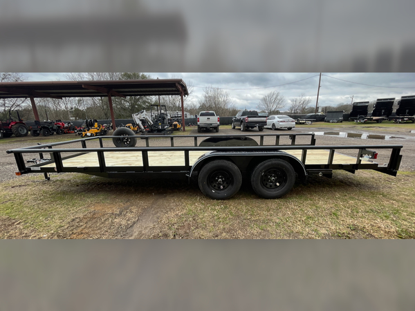 2024 Top Hat 20x83 xlp pipetop bumper pull trailer