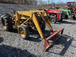 Massey-Ferguson 2135