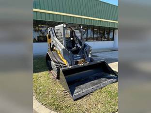 2025 John Deere 317G