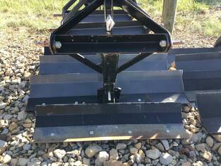 2024 Mahindra KEBSD4