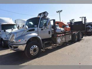 2014 International DURASTAR 4400