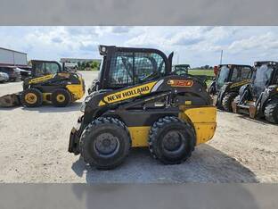 2022 New Holland L320