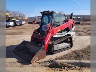 2017 Takeuchi TL10V2