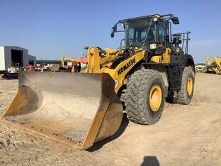 2021 Komatsu WA380-8