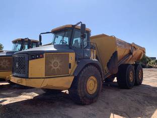 2019 John Deere 460E