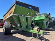 Brent 974 Grain Cart