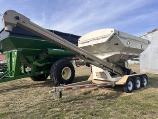 2023 Unverferth 3755XL