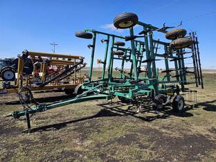 2017 Great Plains 8328FC