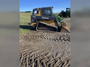 2014 John Deere 333E