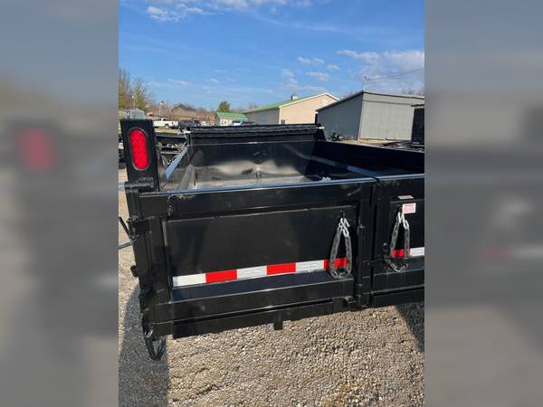 2024 Sure-Trac 82 in x 12 hd low profile dump trailer