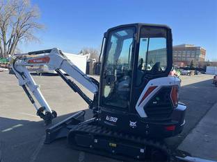 2024 Bobcat E32R2