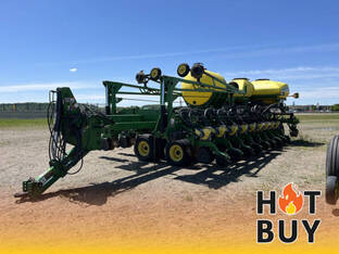 2006 John Deere DB44