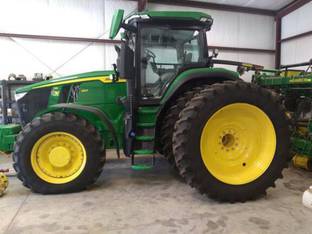 2023 John Deere 7R 250