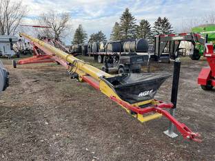 2022 Westfield WCX1590