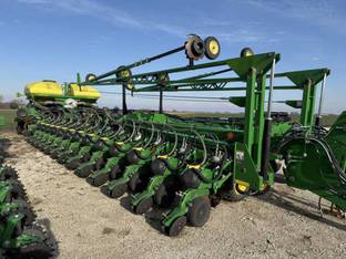 2014 John Deere DB90