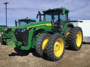 2022 John Deere 8R 310
