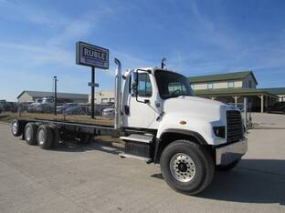 2013 Freightliner 114SD