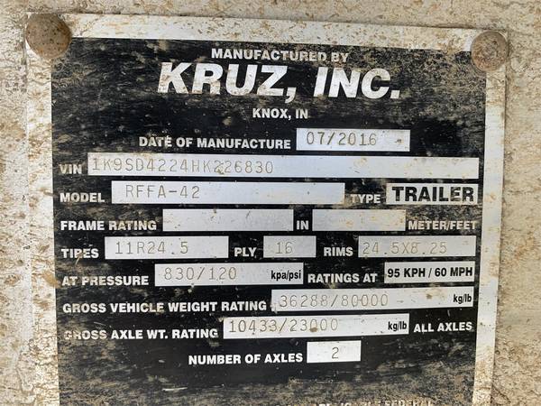2017 Kruz 42 ft end dump