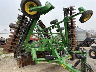 2014 John Deere 2623VT