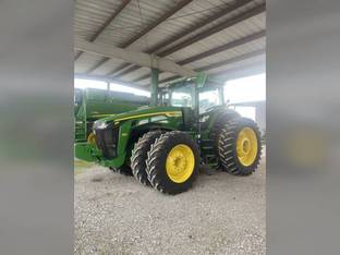 2023 John Deere 8R 310