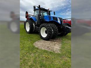 2021 New Holland T8.380