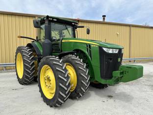 2013 John Deere 8335R