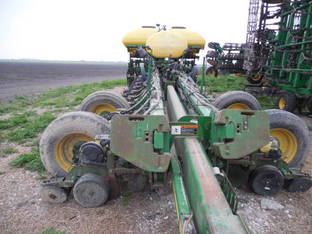 2007 John Deere 1770NT CCS