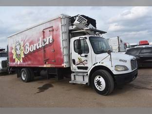 2004 Freightliner BUSINESS CLASS M2 106