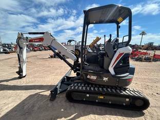 2024 Bobcat E35