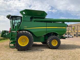 2023 John Deere S780