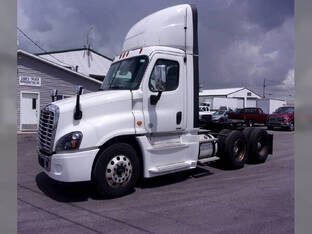 2017 Freightliner CASCADIA