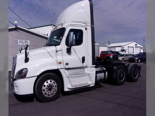 2020 Freightliner Cascadia